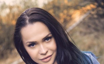 Her heart chose singing and stage