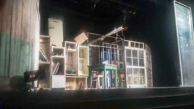 Mężczyźni zakleszczeni w miłości.