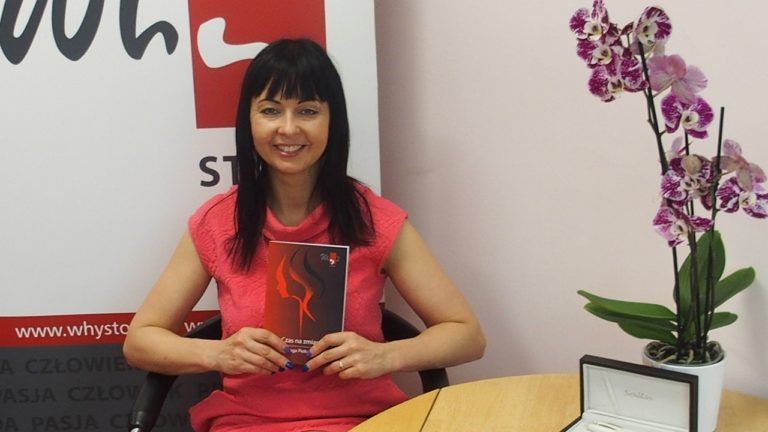 Pasje, miłość, przedsiębiorczość oraz samo życie – wywiad z Kingą Piekarską (prywatnie – Beatą Sekułą) autorką książki „Why Story 2 – Czas na zmiany”