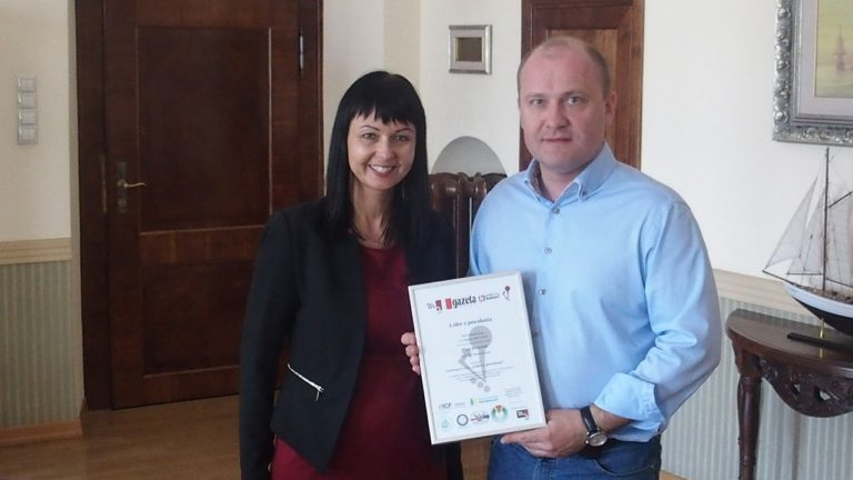 Umiejętność współpracy, dynamiczny rozwój gospodarki oraz edukacji